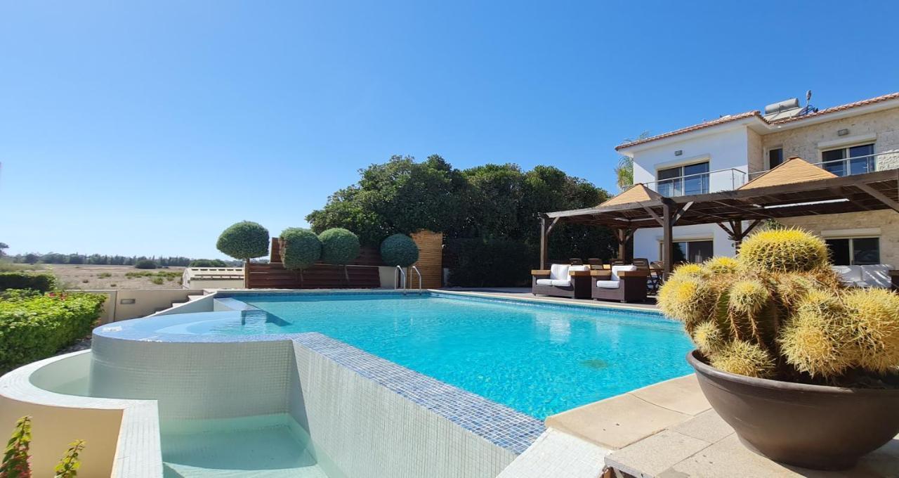 Villa Del Mar Mazotos Exterior foto