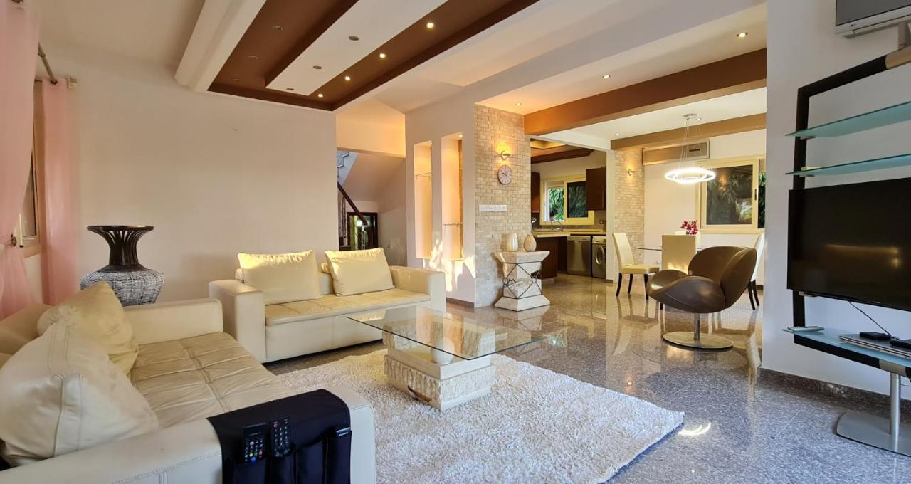 Villa Del Mar Mazotos Exterior foto